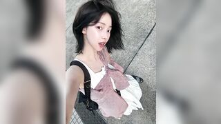 KARINA SHOWS BOOBS 52811 1 KPOP ALLPOP