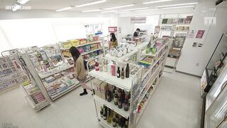 MIDA-670 The Perverted Convenience Store Manager Threatened A Terri... Reducing Mosaic JAV