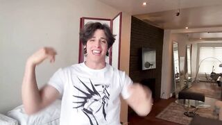 알파남 gattouz0 레즈커플과의 쓰리썸 korean porn vip